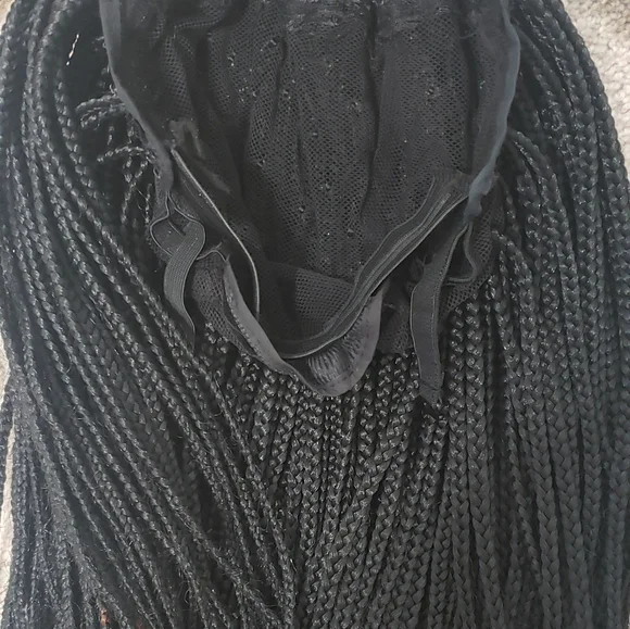 Long Braided wig - Picture 4 of 7